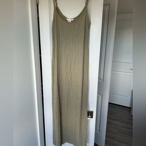 H&M Crinkled Jersey Dress